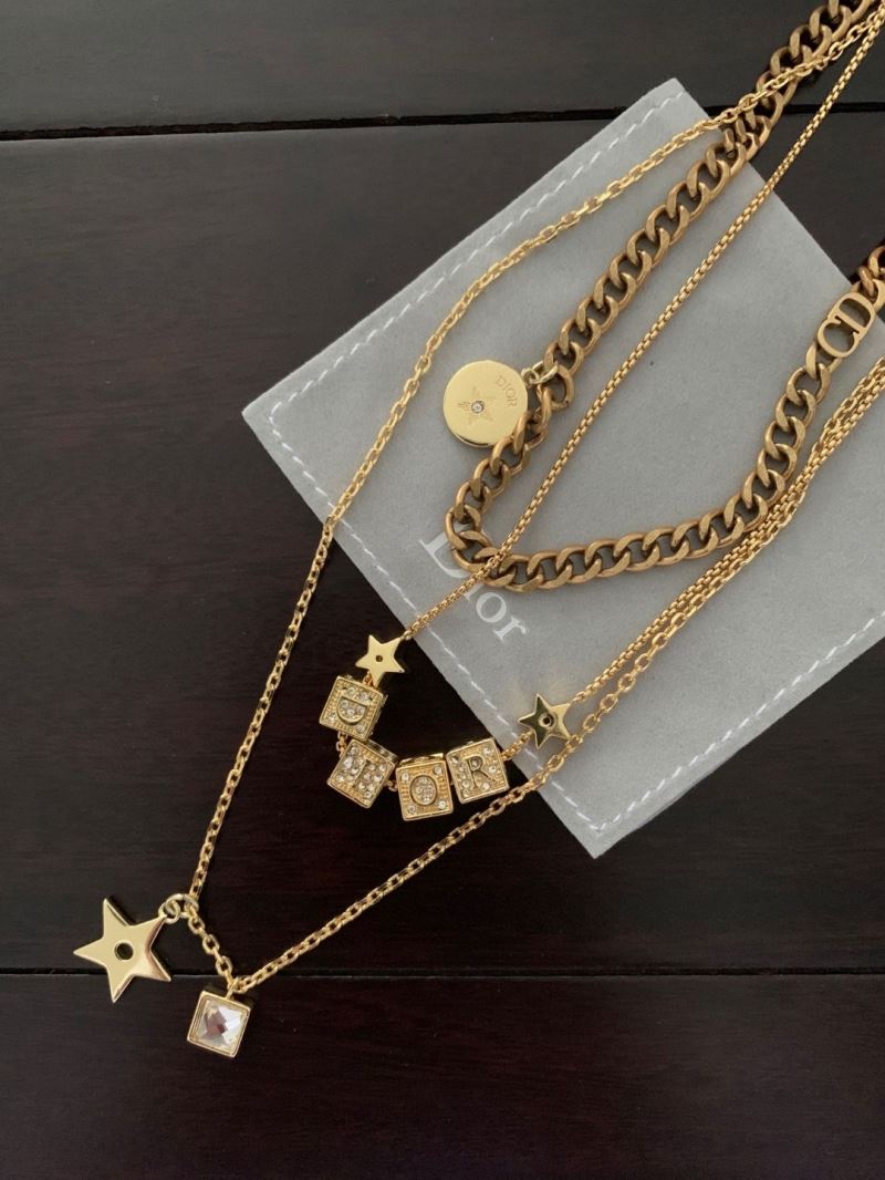 chr1st1an D10r necklaces